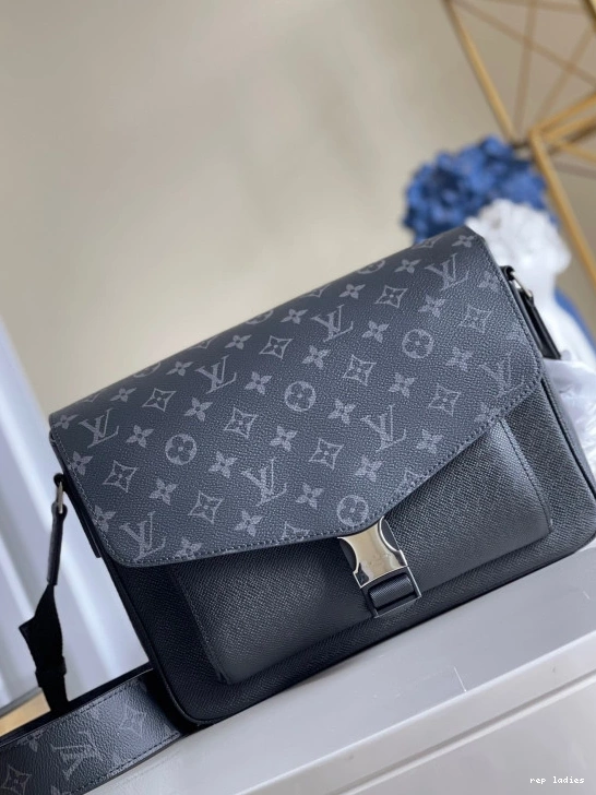 Cheap NEW LOUIS MESSENGER VUITTON 0708